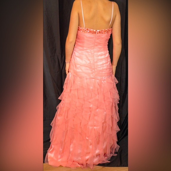 Peach dress for prom or wedding - Picture 3 of 3